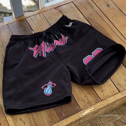 Fashionable sports fitness shorts