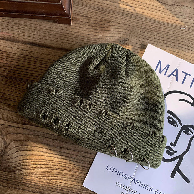 Trendy retro ripped knitted hat to keep warm