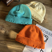 Trendy retro ripped knitted hat to keep warm