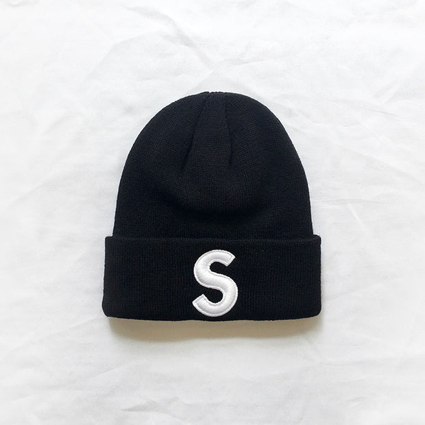 Embroidered cold hat knitted hat woolen hat couple pointed hat