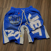 Fashionable contrast color casual shorts