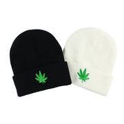 Maple Leaf Embroidered Knitted Hat Pullover Hat Hip Hop Woolen Hat