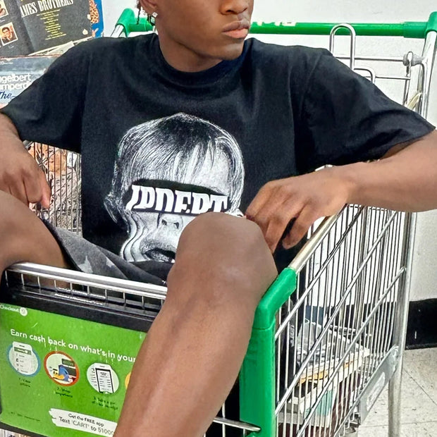 Horrified Boy Print T-Shirt