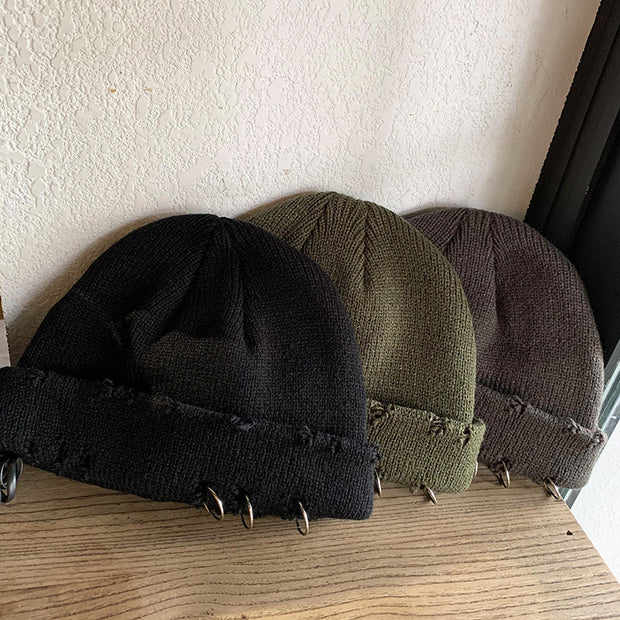 Trendy retro ripped knitted hat to keep warm