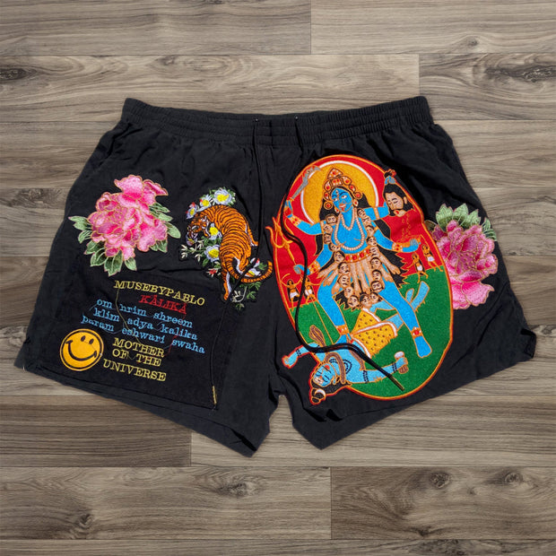 Fashion personality printed shorts