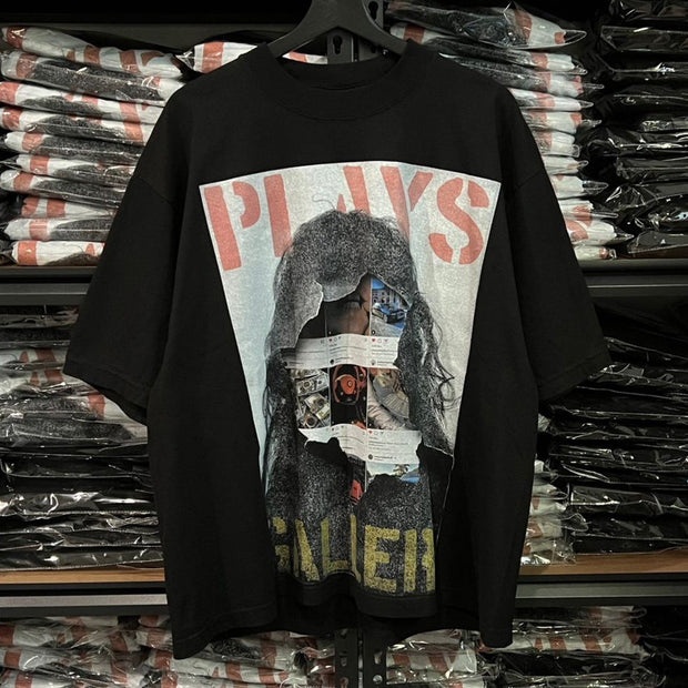 Plays Gallery Print Short Sleeve T-Shirt