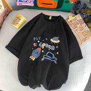 Short-sleeved T-shirt with graffiti design