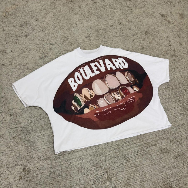 Fashionable and personalized three-quarter sleeve T-shirt