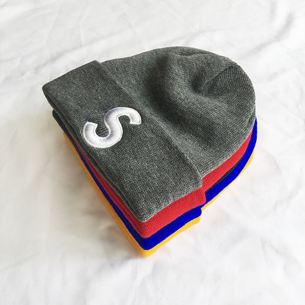 Embroidered cold hat knitted hat woolen hat couple pointed hat