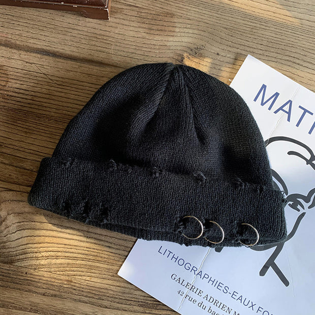 Trendy retro ripped knitted hat to keep warm