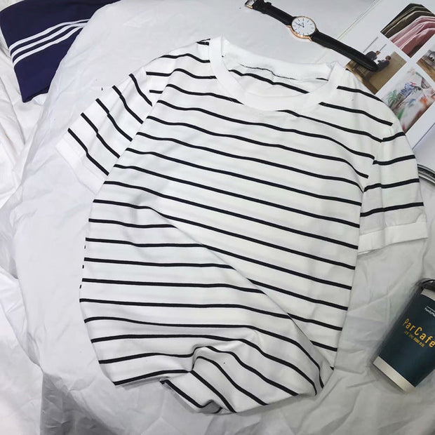 Casual striped short-sleeved T-shirt trend simple and versatile